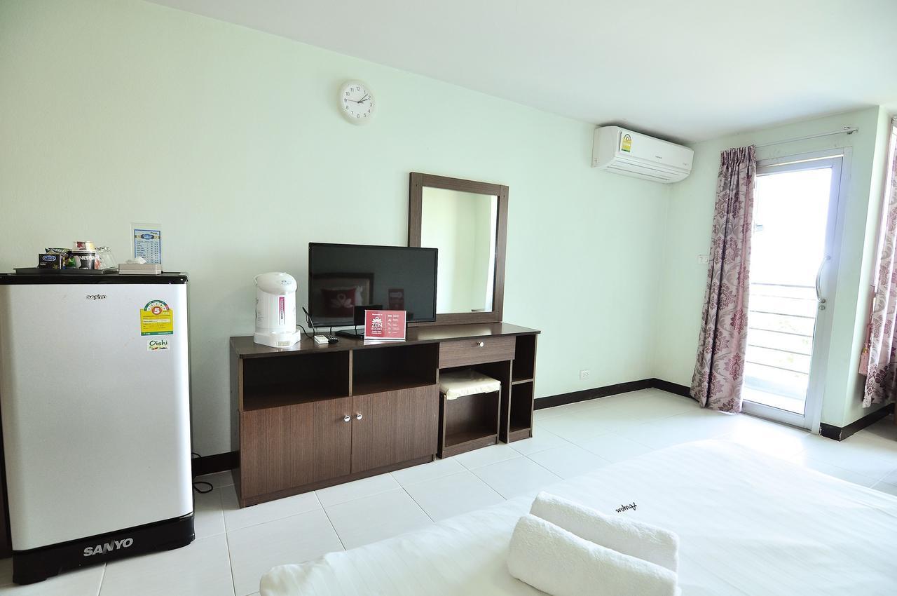 Aryan Suites Hotel Bangkok Esterno foto
